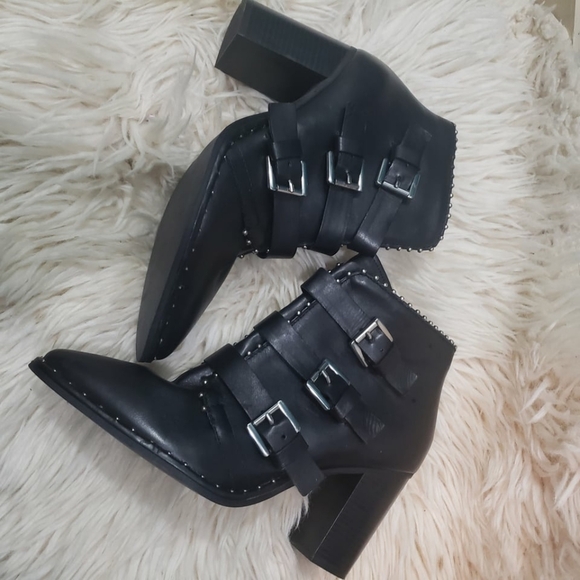 Steve Madden HUMBLE leather ankle booties size 9 - Picture 6 of 7